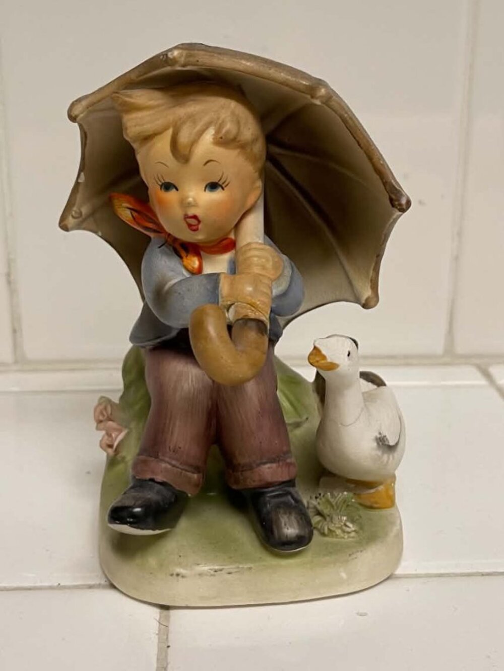 Erich Stauffer figurine
